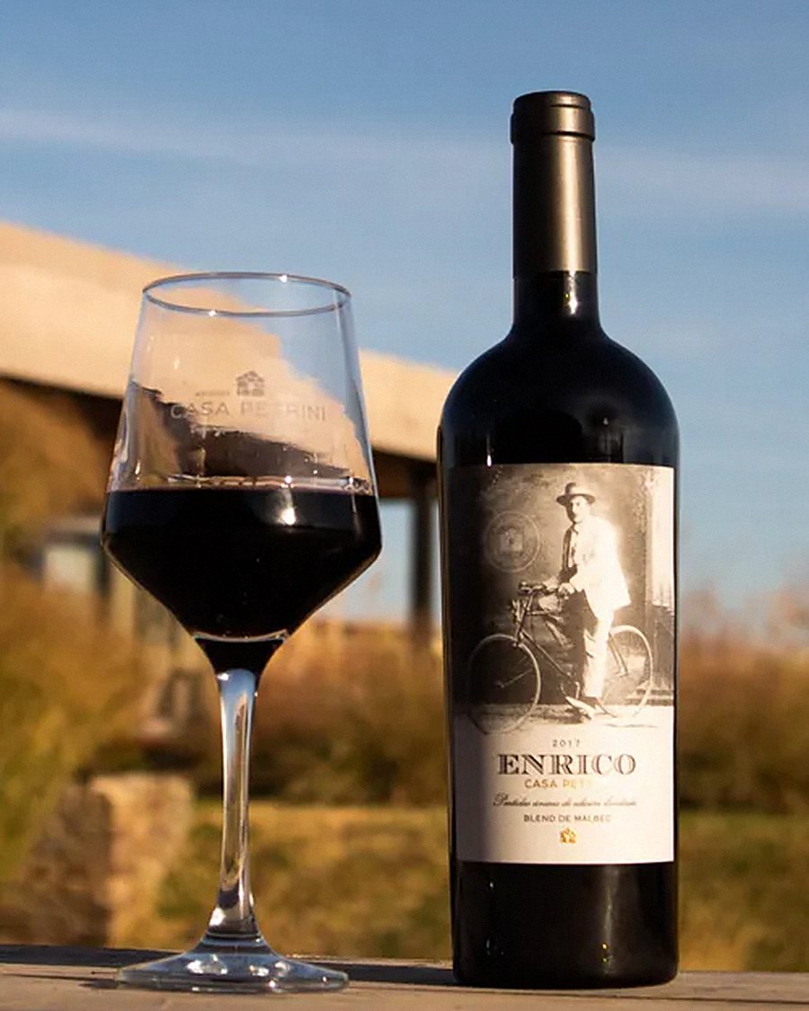 Enrico servido en la mesa